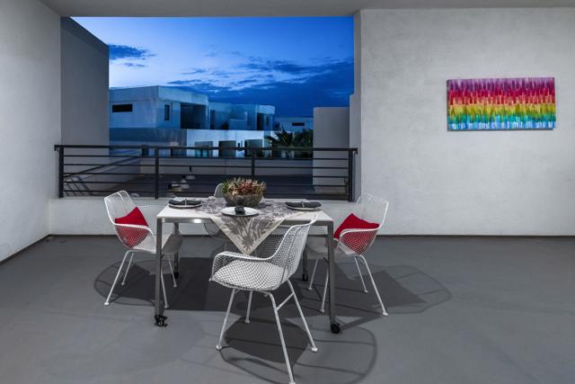 294 Mayfair Way, Palm Springs, CA 92264