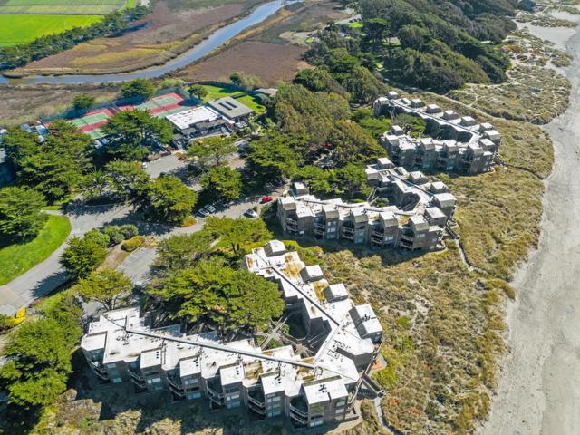 101 Shell Drive, Watsonville CA: https://media.crmls.org/mediaz/b82ce131-72cf-4f11-abd0-839be08c2337.jpg