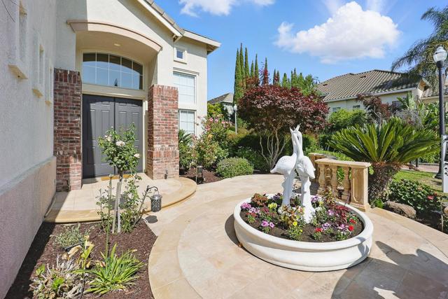 4038 Emerald Isle Lane, San Jose CA: https://media.crmls.org/mediaz/b82d0763-9b12-4841-809c-fc3b12c7fec0.jpg