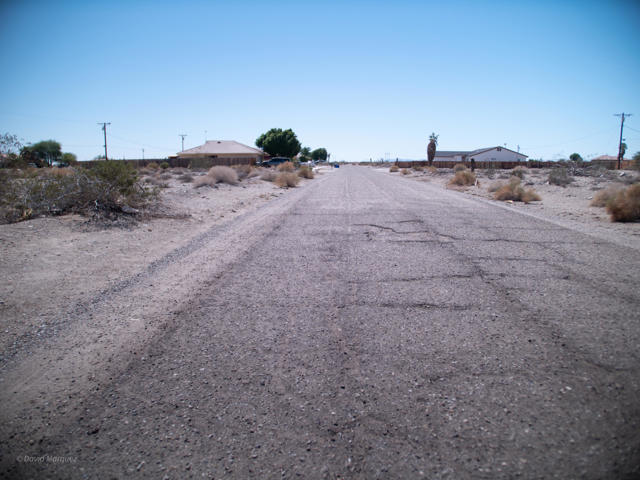 2794 Coco Avenue, Thermal CA: https://media.crmls.org/mediaz/b82da396-9ed7-482b-824c-289f76992a9e.jpg
