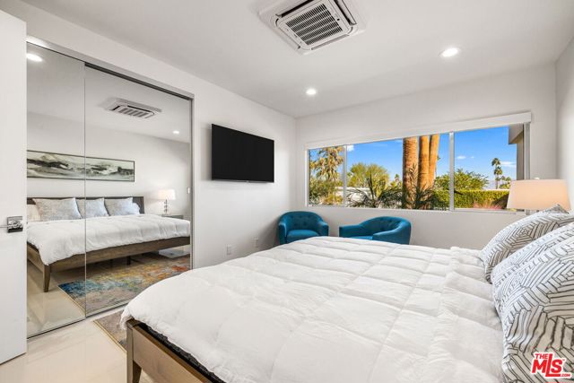 71581 Halgar Road, Rancho Mirage CA: https://media.crmls.org/mediaz/b82e2bc9-7791-4a59-a2b3-0587dbf77a3d.jpg