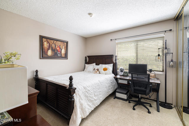 2124 Snowberry Court, Simi Valley CA: https://media.crmls.org/mediaz/b82ee623-a586-498b-893f-d224e27f58c8.jpg