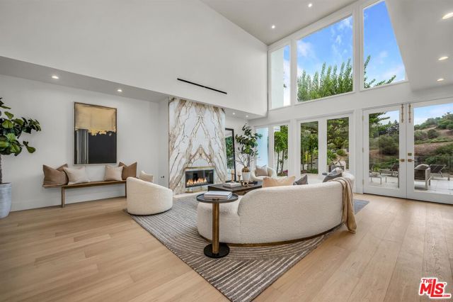 Drew Fenton | 2205 Canyonback Road Los Angeles CA | MLS: 7397036 Drew Fenton | 2205 Canyonback Road Los Angeles CA | MLS: 7397036