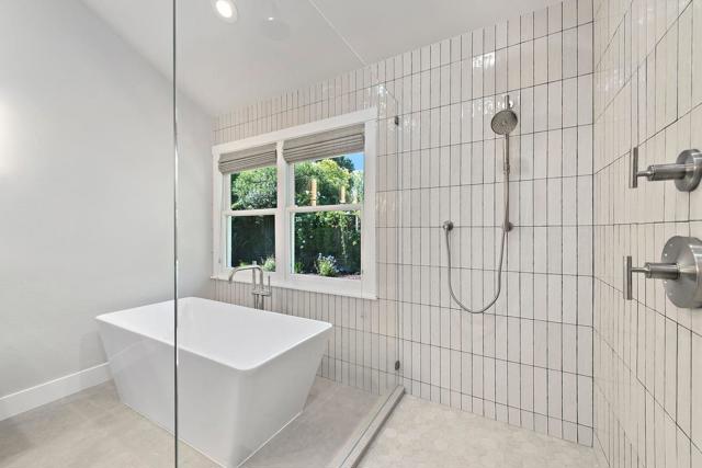 838 Cherrystone Drive, Los Gatos CA: https://media.crmls.org/mediaz/b831b056-958e-47a1-83da-d50ef77b282b.jpg