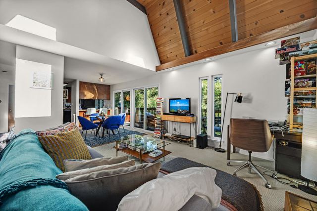 Image 2 of 51 For 5982 Ascot Dr