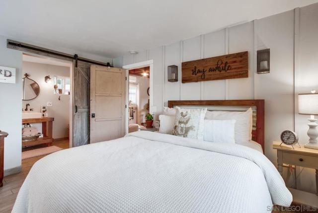 17048 Handlebar Rd, Ramona CA: https://media.crmls.org/mediaz/b8334ea3-2053-42ec-b7be-373dca81f405.jpg