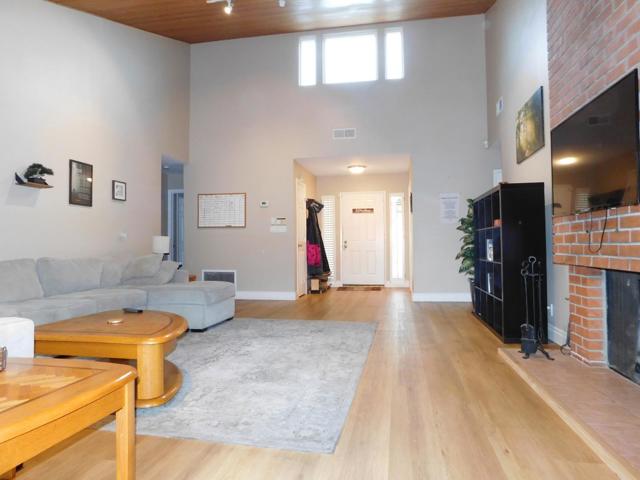 Image 12 of 35 For 609 Santa Catalina Lane