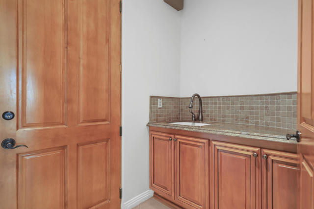 Image 28 of 45 For 2990 Biskra Road