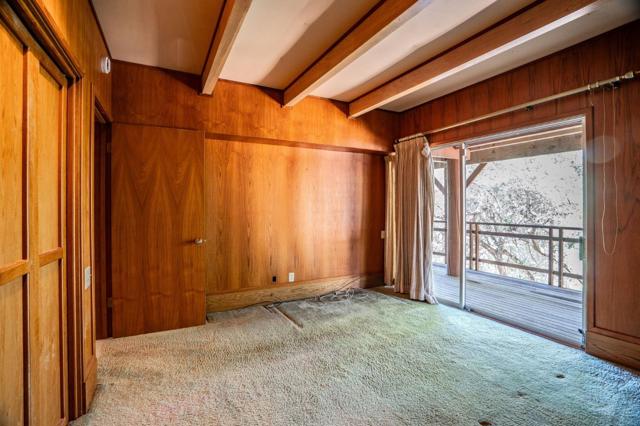 45 Ranch Road, Woodside CA: https://media.crmls.org/mediaz/b8353a2e-ef5b-489b-a37b-02006a1dfdf9.jpg