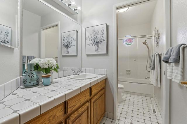 12101 Columbet Avenue, San Martin CA: https://media.crmls.org/mediaz/b835ce04-6ae4-4879-9fc2-5b38ed16f422.jpg