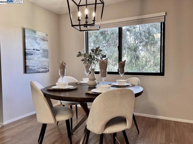 900 Cambridge Dr, Benicia CA: https://media.crmls.org/mediaz/b8370f0d-f2af-4dfa-859a-6ebc865d8966.jpg