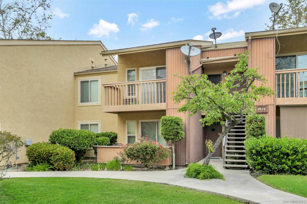 5910 Rancho Mission - photo 9