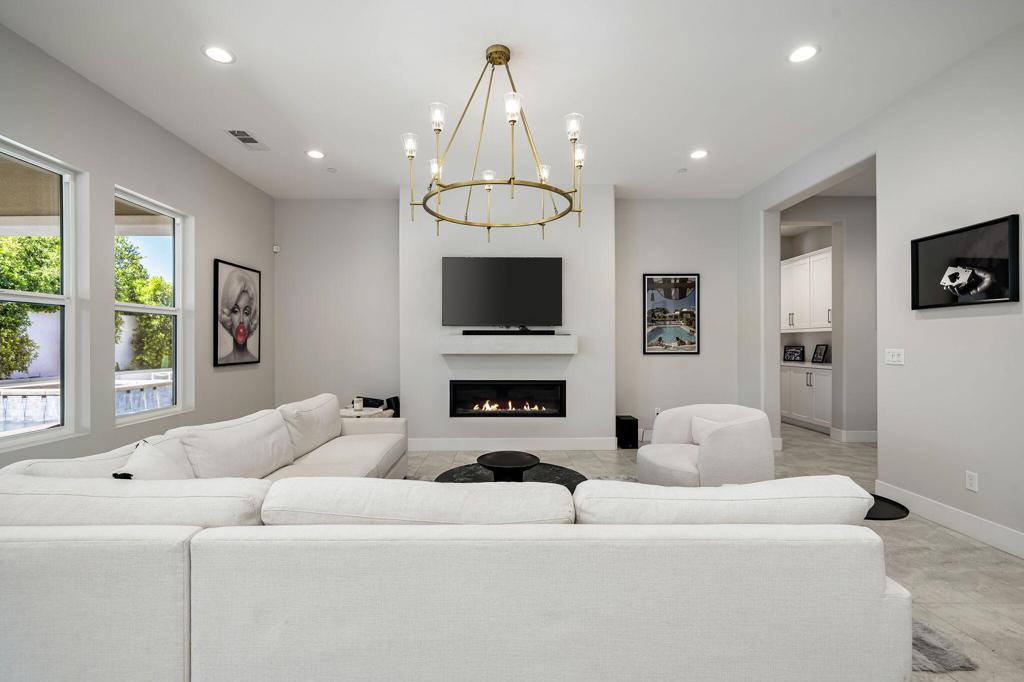 MLS #219136119DA image #17