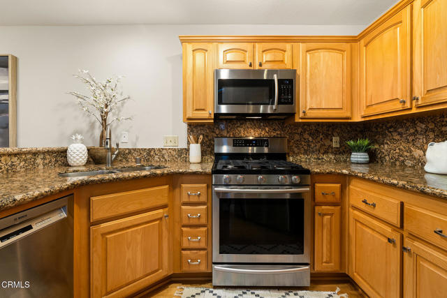 Detail Gallery Image 7 of 31 For 2839 Butter Creek Dr, Pasadena,  CA 91107 - 3 Beds | 2/1 Baths