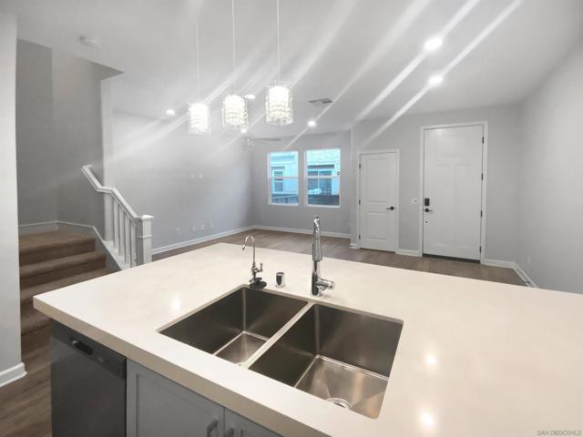 1206 Sunrise Vw, San Marcos CA: https://media.crmls.org/mediaz/b83b7c14-5d2d-434f-9e7e-e4a2878c30fa.jpg