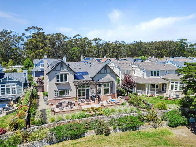 121 Carnoustie Drive, Half Moon Bay CA: https://media.crmls.org/mediaz/b83bf7d9-a0da-4373-bb43-f187e9131656.jpg