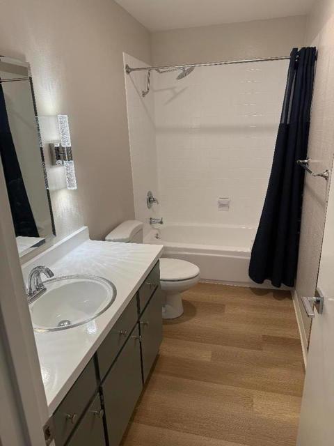 3015 Kaiser Drive, Santa Clara CA: https://media.crmls.org/mediaz/b83d28c9-8fc0-49cc-9777-b6dcead93596.jpg