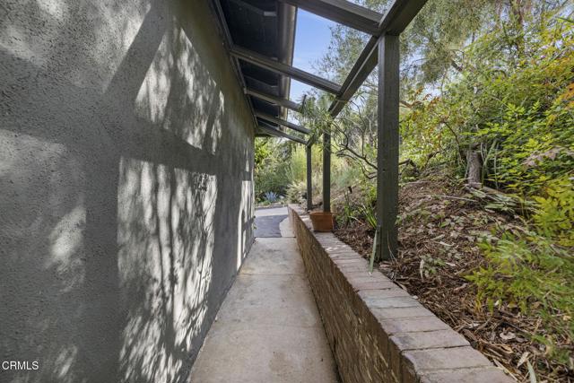Detail Gallery Image 34 of 53 For 1556 Scenic Dr, Pasadena,  CA 91103 - 2 Beds | 1 Baths