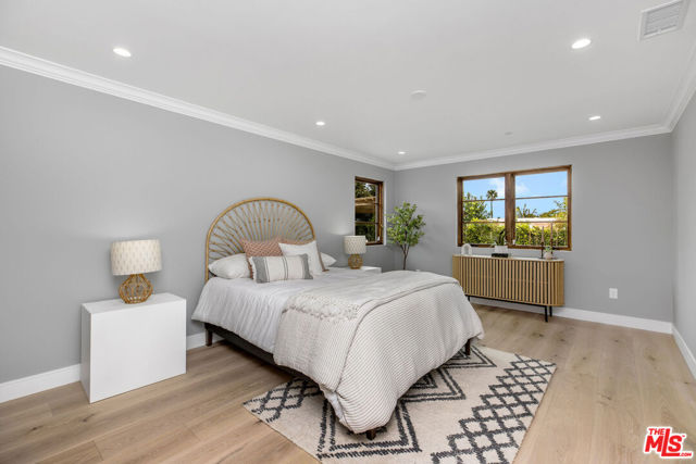 6888 Alta Vista Drive, Rancho Palos Verdes CA: https://media.crmls.org/mediaz/b83e89e3-b122-4027-ac91-0f298f8f9f2b.jpg