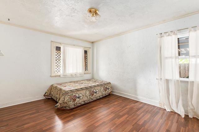 8530 N Ventura Avenue, Ventura CA: https://media.crmls.org/mediaz/b83f2d25-9b5f-4d08-8538-99a6d712e8b9.jpg
