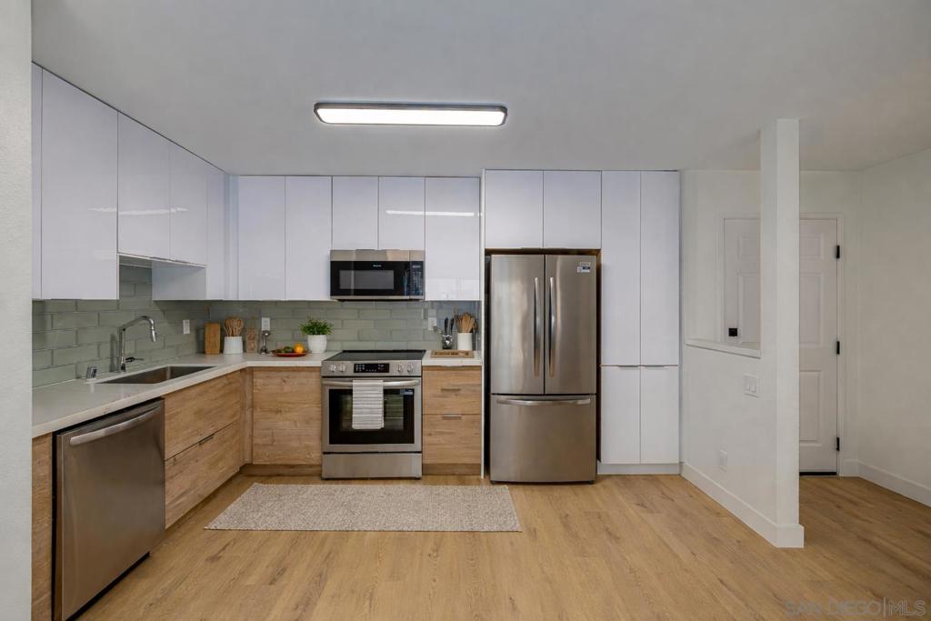 3020 Cowley Way - photo 15