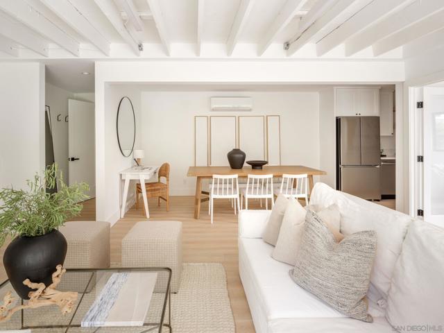 148 150 North Acacia, Solana Beach CA: https://media.crmls.org/mediaz/b8408bd9-b8f7-4c77-966b-76fccece2f7e.jpg