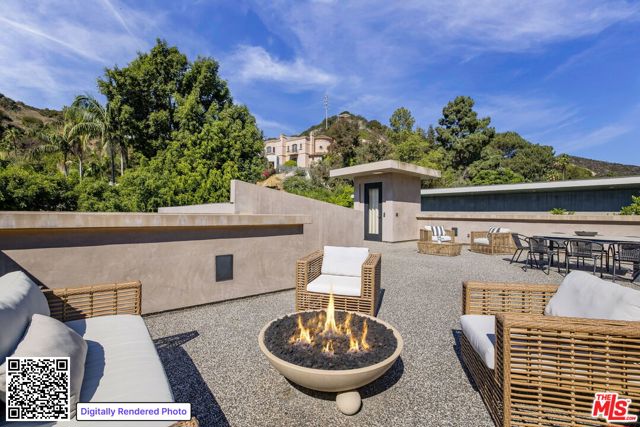1845 Coldwater Canyon Drive photo 20