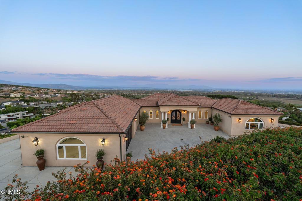 686 Skyview Terrace