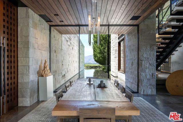 7596 Sonoma Mountain Road,  CA: https://media.crmls.org/mediaz/b8434cbf-3c77-4a66-8660-55f8e5adec0b.jpg