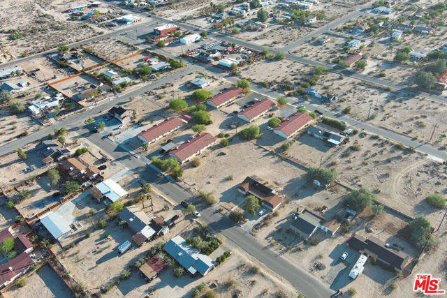 0 Palo Verde Avenue,  CA: https://media.crmls.org/mediaz/b843f5b7-cd96-4ef3-950b-b5645f07f76f.jpg
