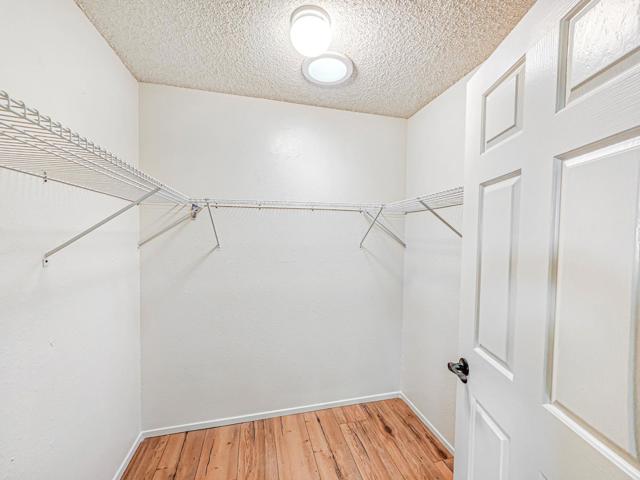 2160 Clipper Ship Drive, Fairfield CA: https://media.crmls.org/mediaz/b8440da3-6641-469a-bb61-75672e490674.jpg