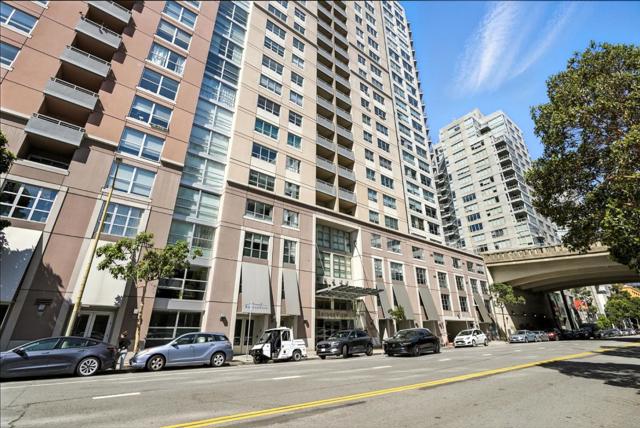 400 Beale Street, San Francisco CA: https://media.crmls.org/mediaz/b844c1f2-40c7-4a63-a435-387cd6f1a7b6.jpg