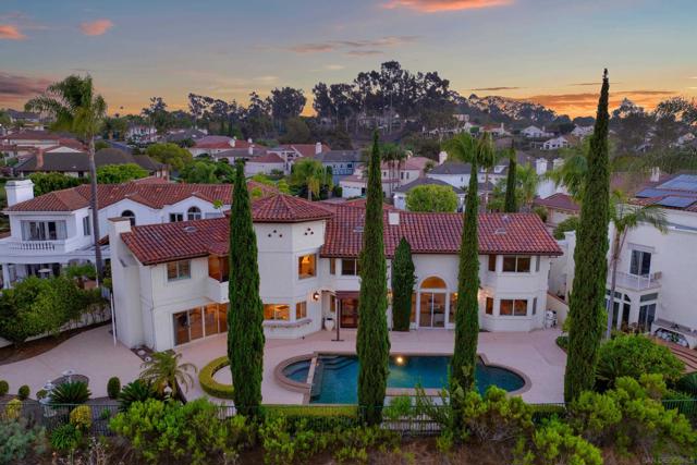 12206 Fairway Pointe Row, San Diego CA: https://media.crmls.org/mediaz/b8472296-aea8-4874-8427-d0793e5fc427.jpg