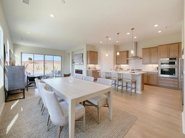 10 Zinfandel, Rancho Mirage CA: https://media.crmls.org/mediaz/b847a6ab-dffa-49b7-b75d-393217d1eae5.jpg
