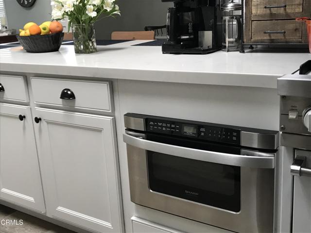 Detail Gallery Image 10 of 33 For 838 Margarita Calle Margarita, Thousand Oaks,  CA 91360 - 4 Beds | 2/1 Baths