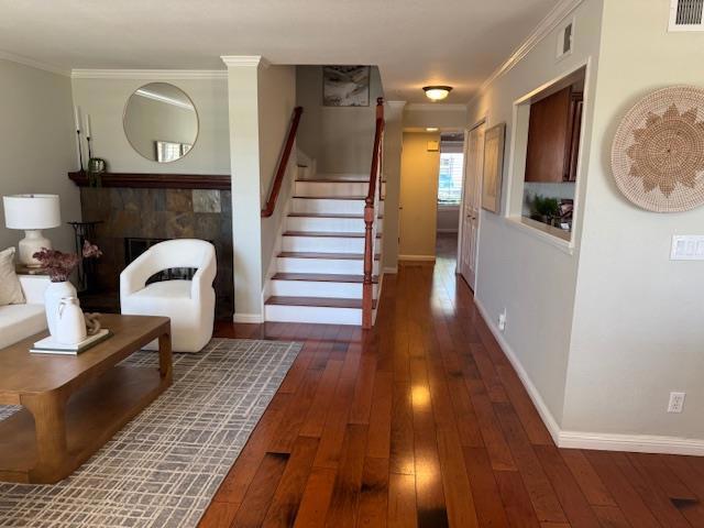 2307 Vista Del Mar, San Mateo CA: https://media.crmls.org/mediaz/b848152a-f9b5-4567-b6c2-c7a100d7bd0c.jpg