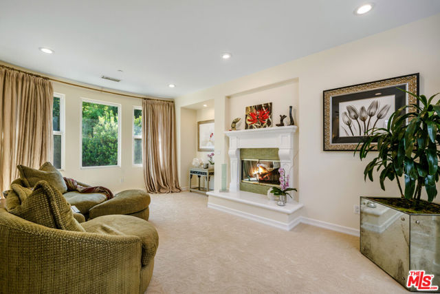 26722 Provence Drive, Calabasas CA: https://media.crmls.org/mediaz/b84a6869-53c3-47f2-a109-f3a75fe8572f.jpg