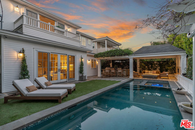 2248 Kelton Avenue, Los Angeles CA: https://media.crmls.org/mediaz/b84adaf4-8a2e-4617-b2fe-895908957013.jpg