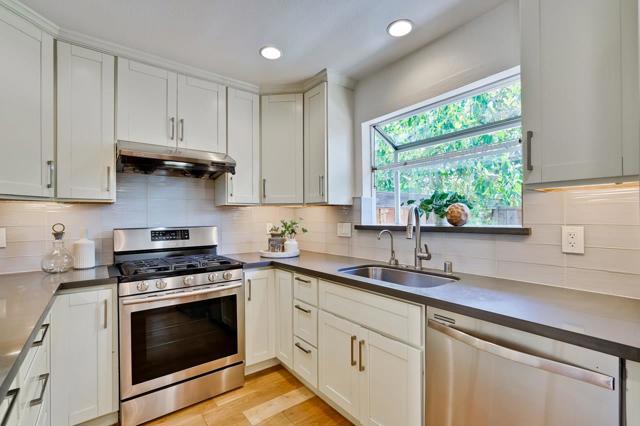 411 Lotus Lane, Mountain View CA: https://media.crmls.org/mediaz/b84bc509-02f8-4e45-9d34-de4f53ac0e35.jpg