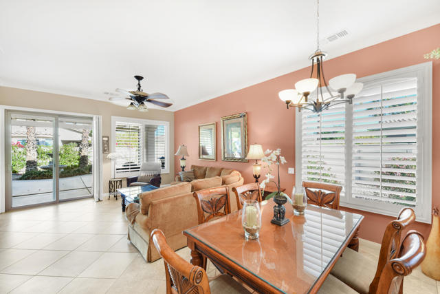41384 Calle Los Arcos, Indio CA: https://media.crmls.org/mediaz/b84d1080-dd8c-40ca-99e1-fd1b52632858.jpg
