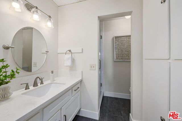 10751 Wilshire Boulevard, Los Angeles CA: https://media.crmls.org/mediaz/b84e5b7c-5f82-4efb-b3c6-5a8f1a2686da.jpg
