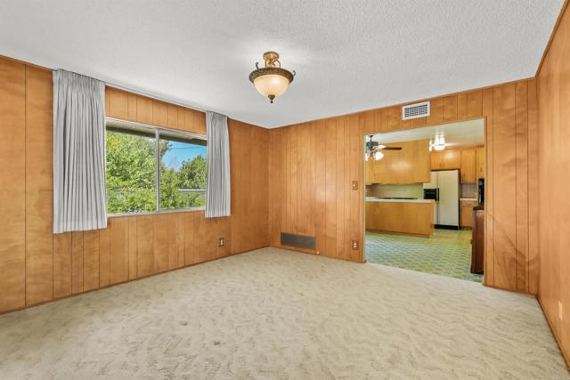 3448 Goldfinch Street, San Diego CA: https://media.crmls.org/mediaz/b84f2655-4403-40a2-a8f1-ce31199e068d.jpg