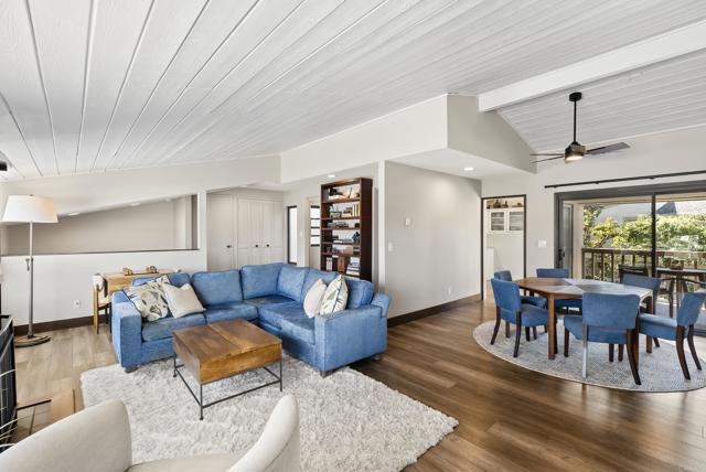 Detail Gallery Image 3 of 34 For 585 S Sierra Ave #27,  Solana Beach,  CA 92075 - 2 Beds | 2 Baths