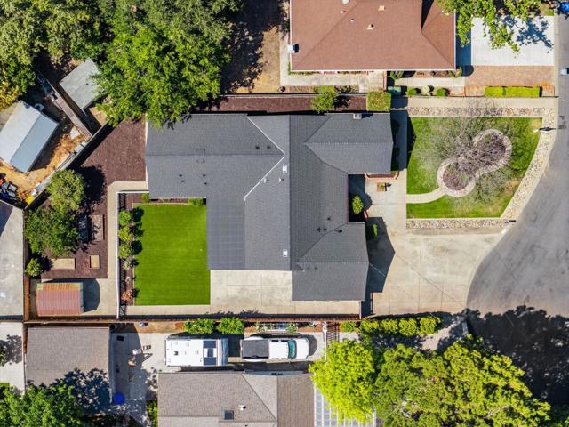 955 Norin Court, Campbell CA: https://media.crmls.org/mediaz/b84ff6fb-ec43-44fb-a7b1-025b5076798d.jpg