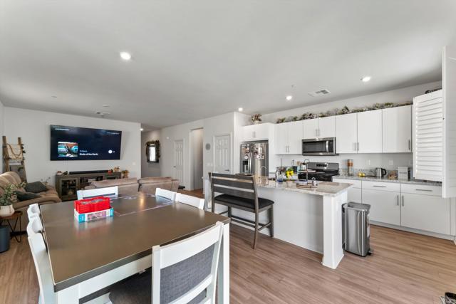 Detail Gallery Image 20 of 42 For 1788 Iris Cir, San Jacinto,  CA 92583 - 3 Beds | 2 Baths