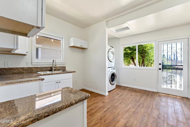 124 W Avenue 28, Los Angeles CA: https://media.crmls.org/mediaz/b850e5fb-0d3c-4a27-a394-1eaf5f32ffc9.jpg
