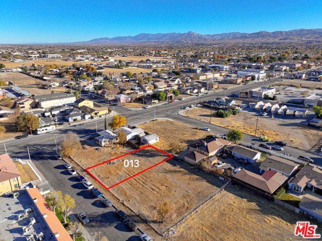 Image 4 of 40 For 38543 10th Street
