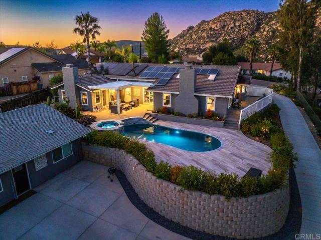 Detail Gallery Image 4 of 45 For 15715 Ziegler Ct, Ramona,  CA 92065 - 6 Beds | 3/1 Baths