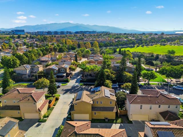 1762 Koester Street, Chula Vista CA: https://media.crmls.org/mediaz/b852aa8d-83dc-45e9-b420-e811a180d8e4.jpg