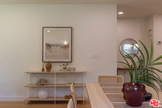 504 N Campbell Avenue, Alhambra CA: https://media.crmls.org/mediaz/b85360eb-d5e2-46f6-bc37-905439f3e119.jpg